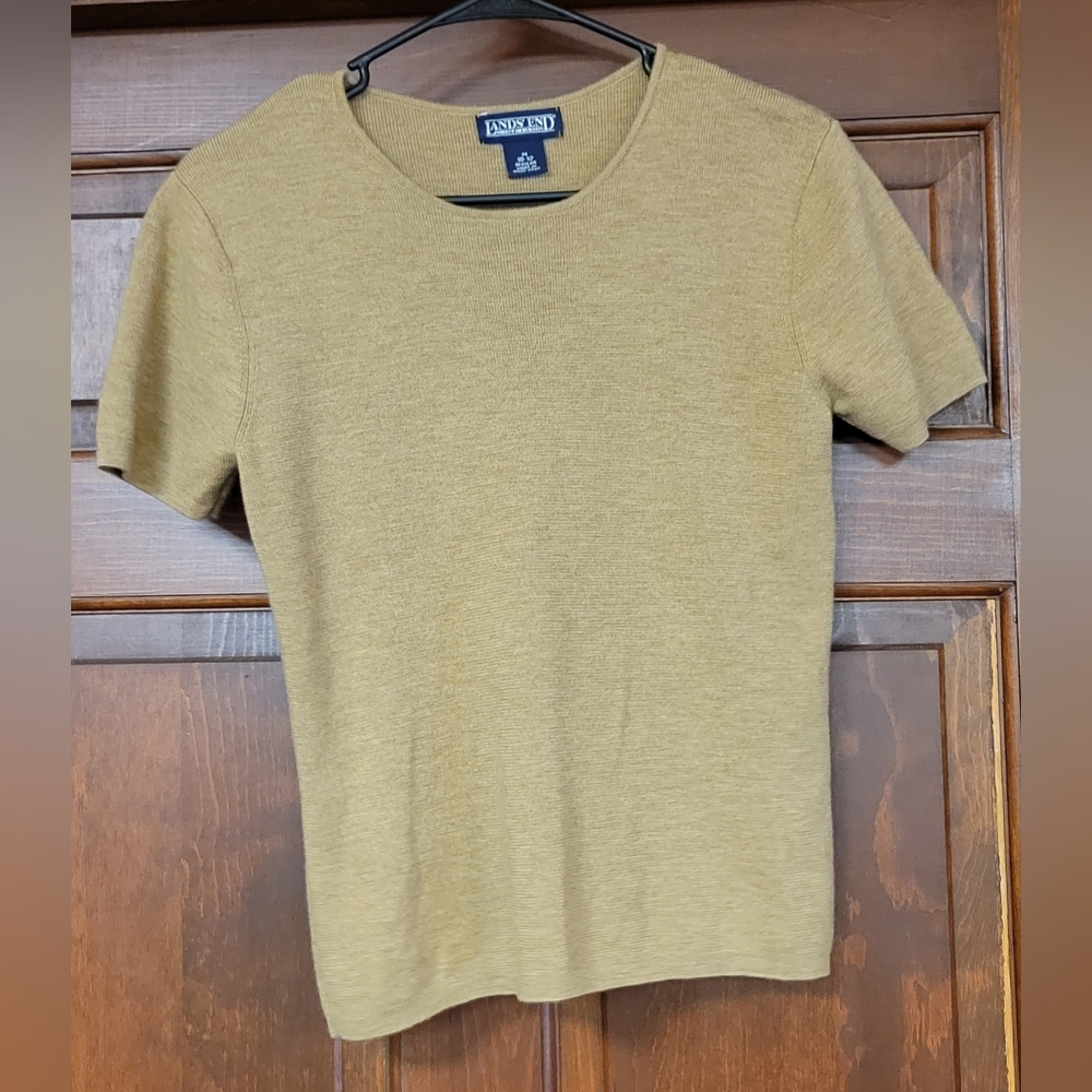LANDS END fitted 100% Wool short sleeve shirt Size Medium